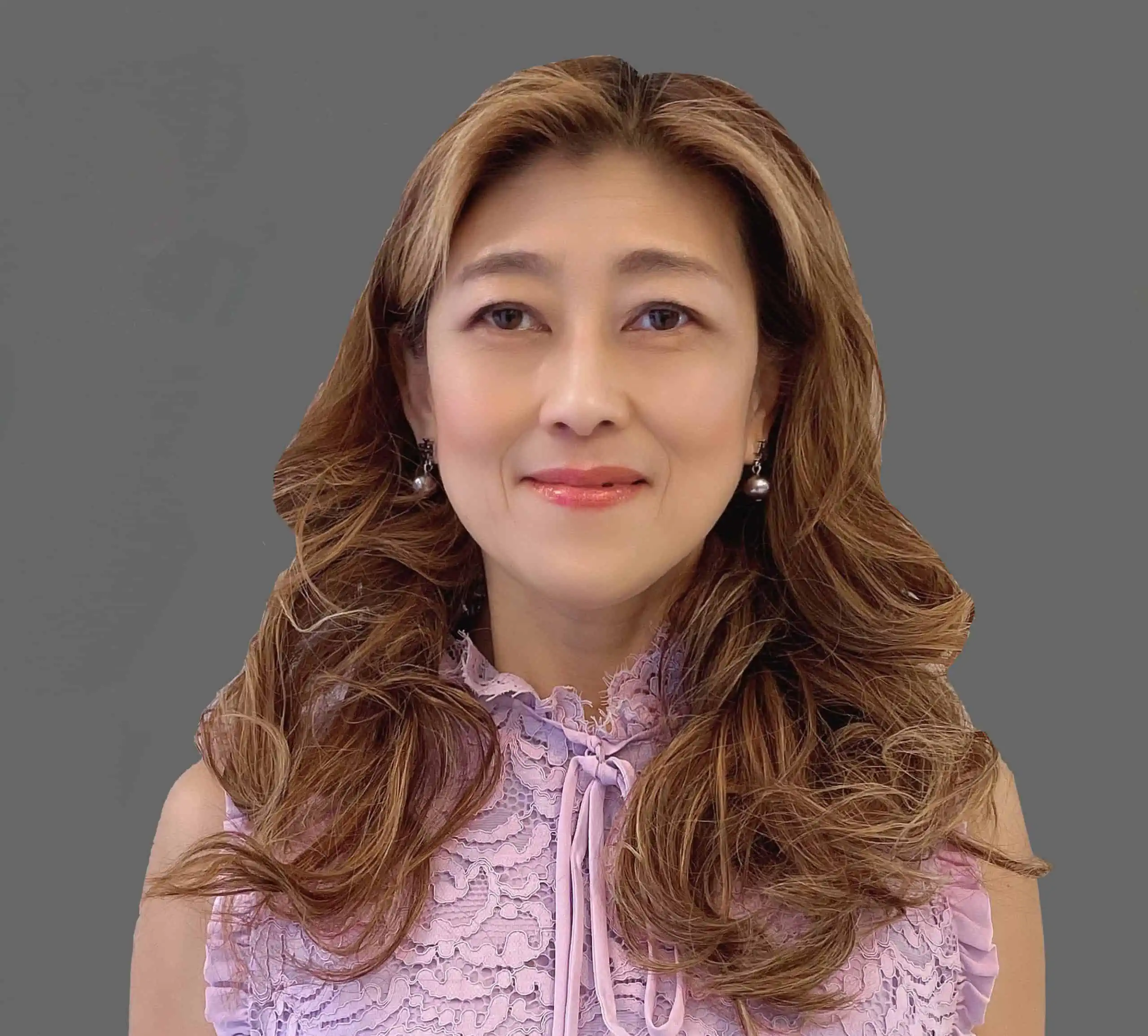 Xia Chafel new headshot-clean